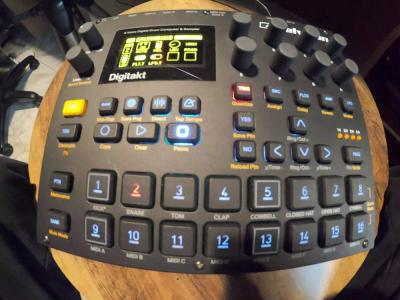 ELEKTRONDIGITAKT-1 (1).jpeg