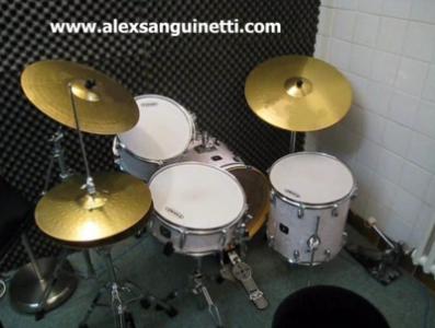 Alex Sanguinetti Conservatorio de Murnau Baterias Gretsch SOLA.jpg