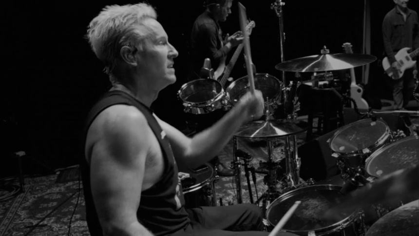 Josh Freese nuevo baterista de Foo Fighters