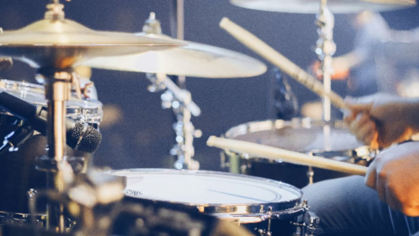 Guía para tocar tu primer ritmo de batería