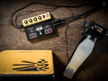 Roland EC-10M El Cajón, procesador de micro para cajón acústico