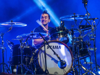 The Offspring expulsa a su baterista, Pete Parada, por no querer vacunarse contra la COVID-19