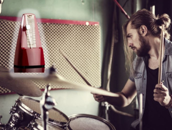 Desarrollando la precisión en la batería: desplazamientos de metrónomo en semicorcheas