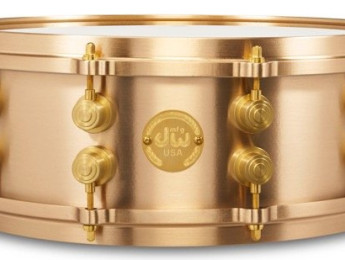 DW anuncia el regreso de la MFG True-Cast Bell Bronze Snare con una edición limitada de 100 unidades
