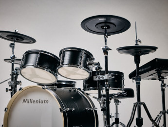 Millenium MPS-1500 Hybrid-X, nueva tope de gama con cascos de madera a tamaño real y módulo autónomo