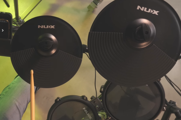 NUX DM-110: Kit de batería electrónica para principiantes controlada vía app