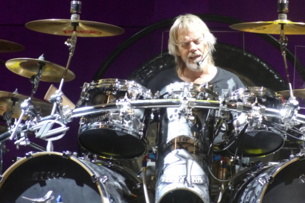Muere Frank Beard, batería de ZZ Top, a los 77 años